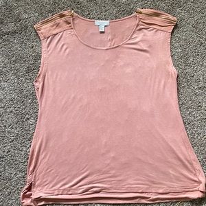 Forever 21 zippered shoulder blouse